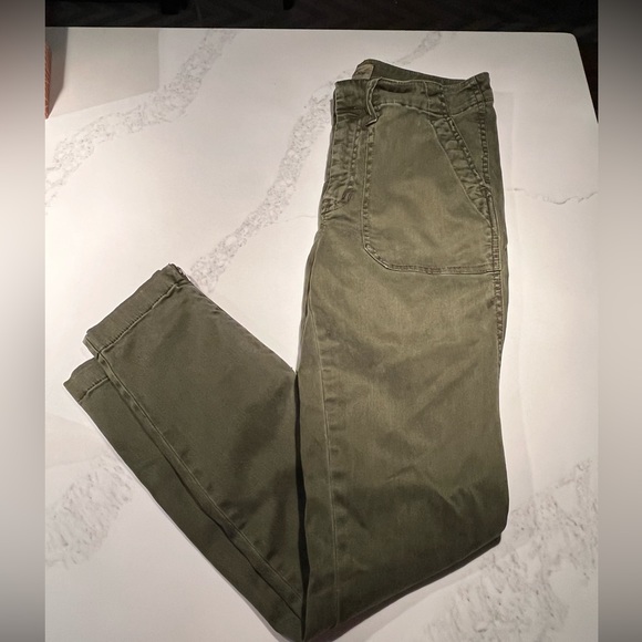 Khaki green stretch pants with ankle zipper.  J Crew - women’s size 27. - Picture 1 of 8
